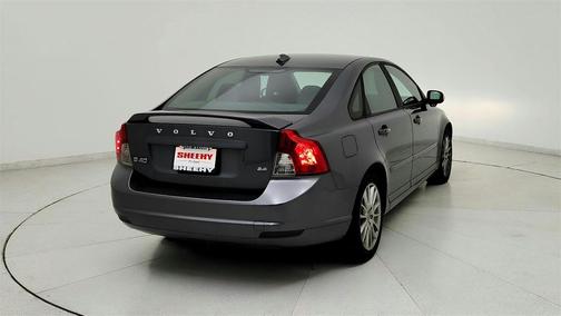 2010 Volvo S40 2.4i