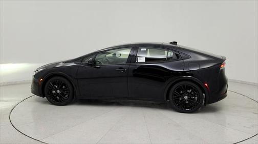 2025 Toyota Prius L