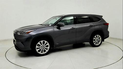 2022 Toyota Highlander Hybrid Limited