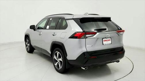 2025 Toyota RAV4 Hybrid SE