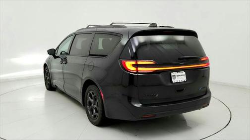 2021 Chrysler Pacifica Hybrid Limited
