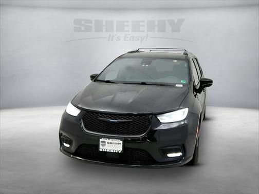 2021 Chrysler Pacifica Hybrid Limited
