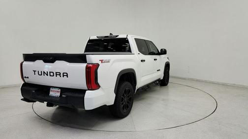 Ice 2023 Toyota Tundra SR5