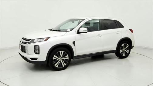 2020 Mitsubishi Outlander Sport SE
