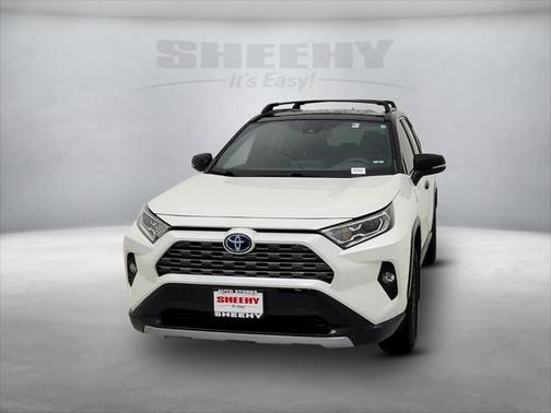 2021 Toyota RAV4 Hybrid SE