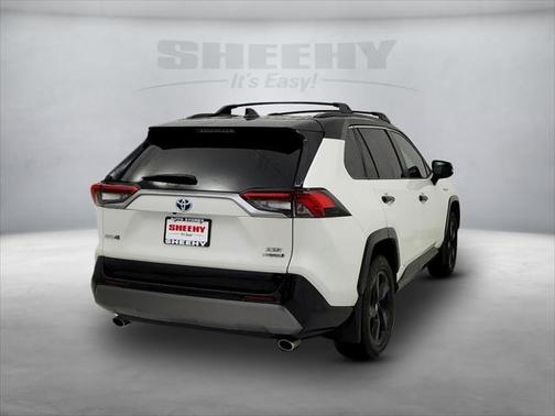 2021 Toyota RAV4 Hybrid SE