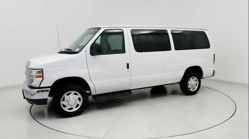 2011 Ford E350 Super Duty XLT