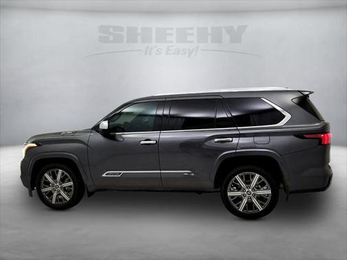 2023 Toyota Sequoia Base