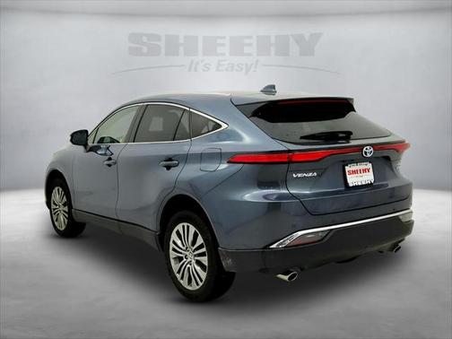 2022 Toyota Venza XLE