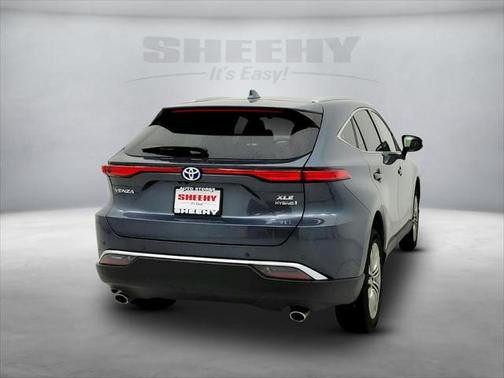 2022 Toyota Venza XLE