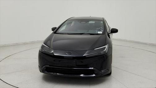 2025 Toyota Prius L