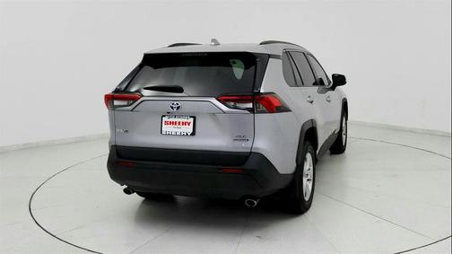 2020 Toyota RAV4 Hybrid XLE