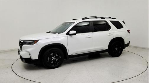 2023 Honda Pilot AWD EX-L 8 Passenger