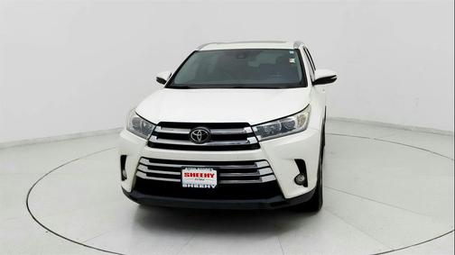 2017 Toyota Highlander Limited