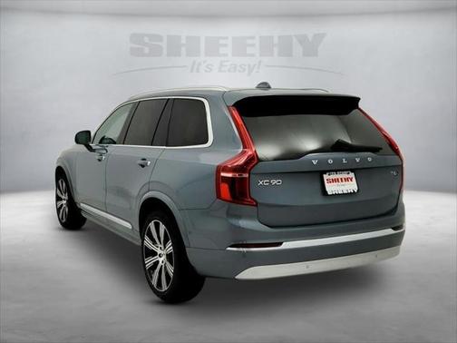 2022 Volvo XC90 T6 Inscription