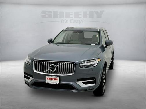 2022 Volvo XC90 T6 Inscription