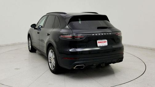 Jet Black Metallic 2019 Porsche Cayenne Cayenne