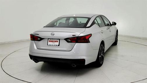 2024 Nissan Altima SR FWD