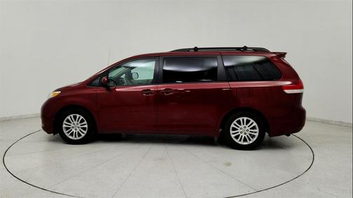 2012 Toyota Sienna XLE