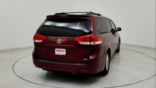 2012 Toyota Sienna XLE