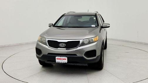 Titanium Silver 2011 Kia Sorento LX