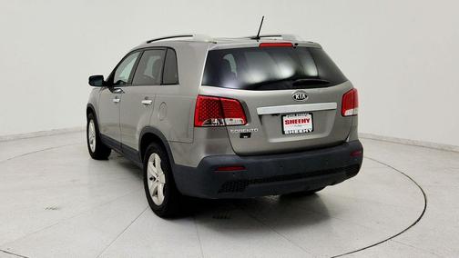 Titanium Silver 2011 Kia Sorento LX