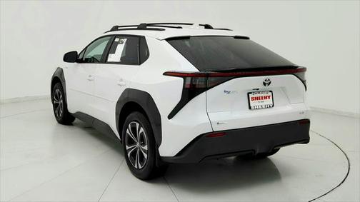 2025 Toyota bZ4X XLE