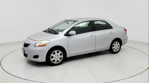 2009 Toyota Yaris S