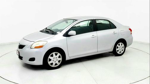 2009 Toyota Yaris S
