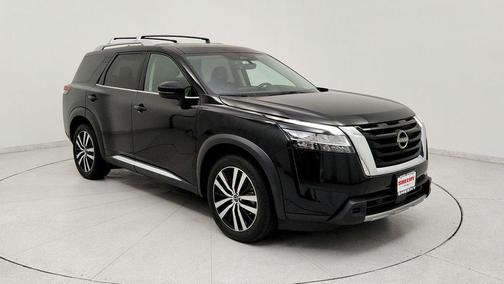 Super Black 2023 Nissan Pathfinder Platinum 4WD