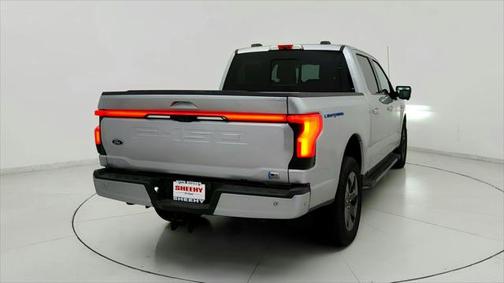 2023 Ford F-150 Lightning LARIAT