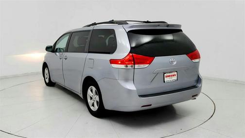 2014 Toyota Sienna LE