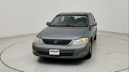 2000 Toyota Avalon XL