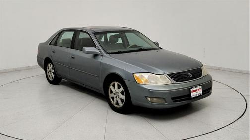 2000 Toyota Avalon XL