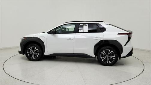 2025 Toyota bZ4X XLE