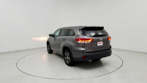 2017 Toyota Highlander LE