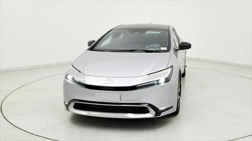 2025 Toyota Prius L