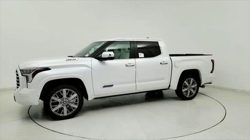 2025 Toyota Tundra Hybrid Capstone
