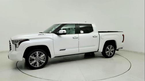 2025 Toyota Tundra Hybrid Capstone