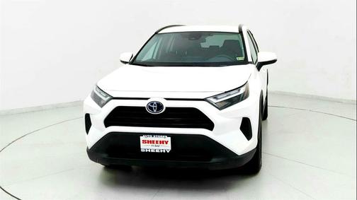 2024 Toyota RAV4 Hybrid LE
