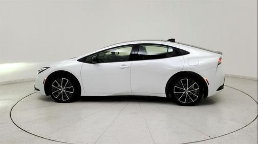 2024 Toyota Prius XLE