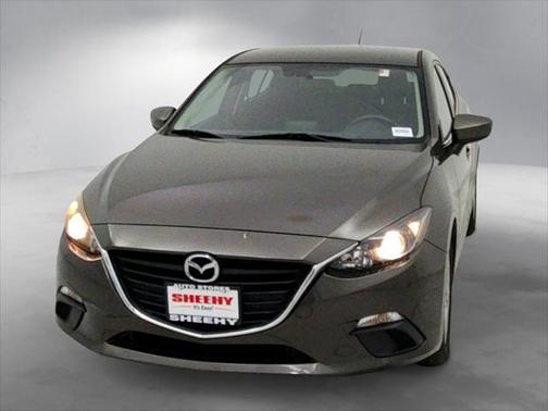 2016 Mazda Mazda3 i Sport