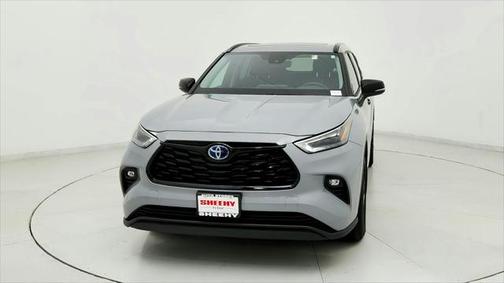 2024 Toyota Highlander Hybrid XLE