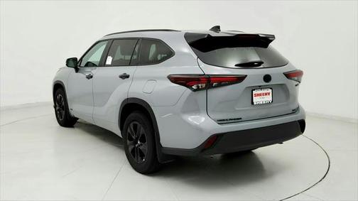 2024 Toyota Highlander Hybrid XLE