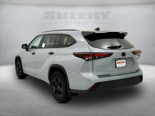 2024 Toyota Highlander Hybrid XLE