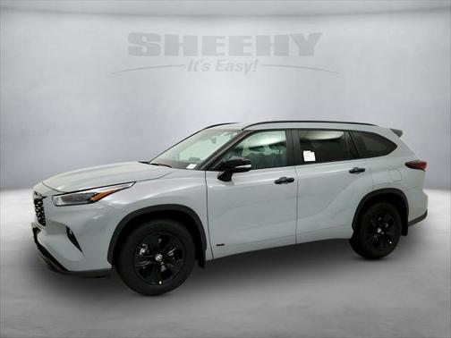 2024 Toyota Highlander Hybrid XLE