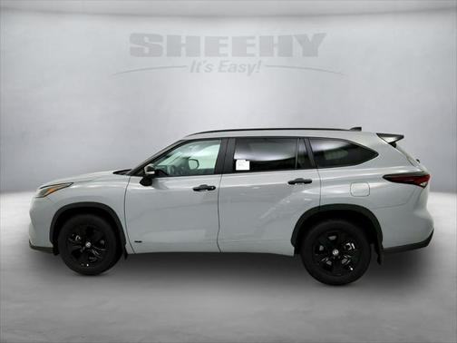 2024 Toyota Highlander Hybrid XLE