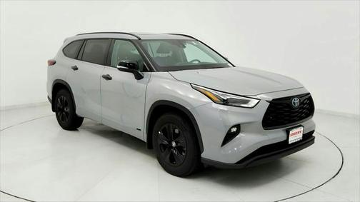 2024 Toyota Highlander Hybrid XLE