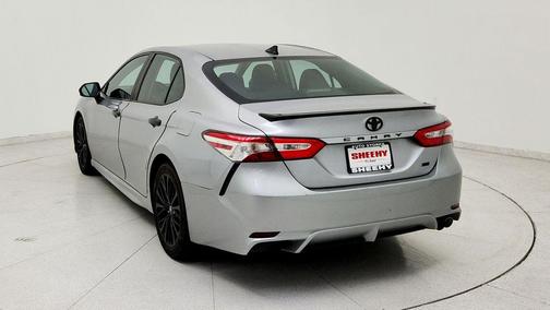 Celestial Silver Metallic 2020 Toyota Camry SE
