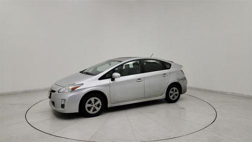 2010 Toyota Prius III